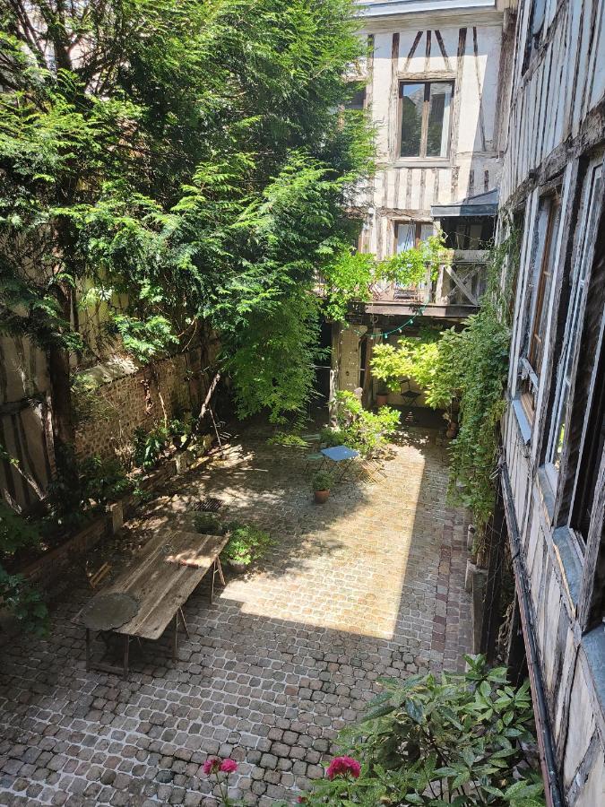 ルーアンStudioアパートメント エクステリア 写真